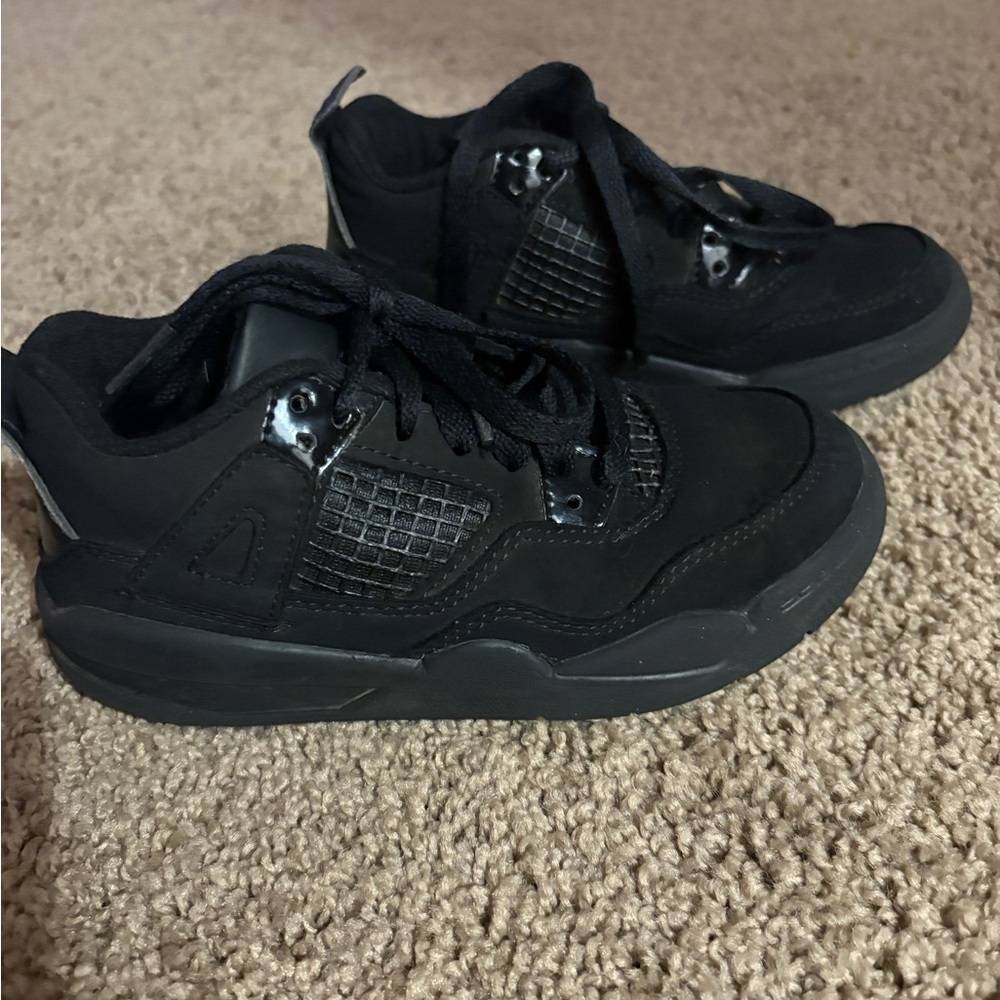 Jordan 4 retro